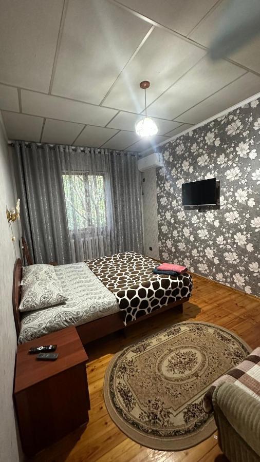 Lotos Hotel Bishkek Exterior photo