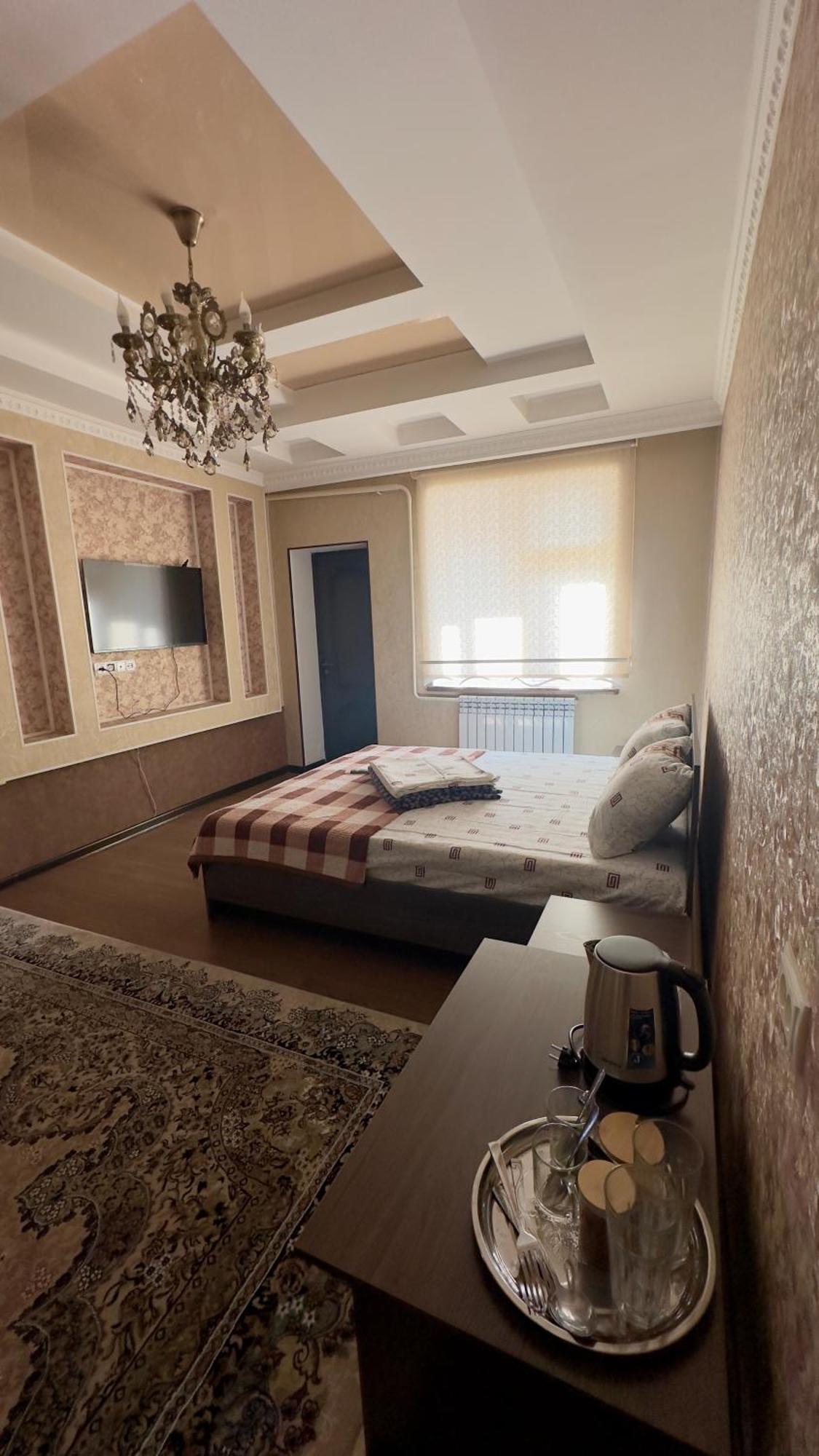 Lotos Hotel Bishkek Exterior photo